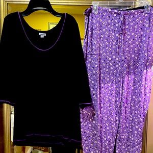 DKNY Pajamas